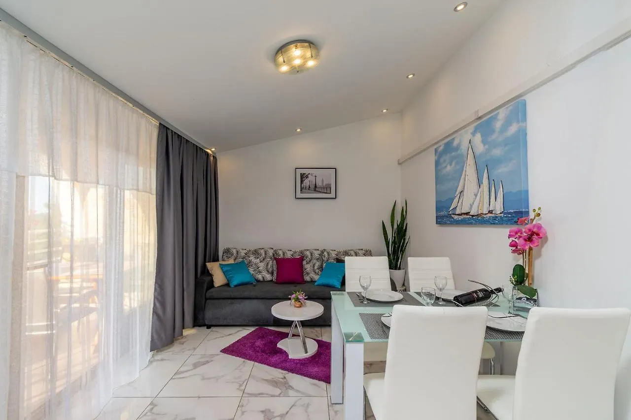 Apartments Paradis Rovinj