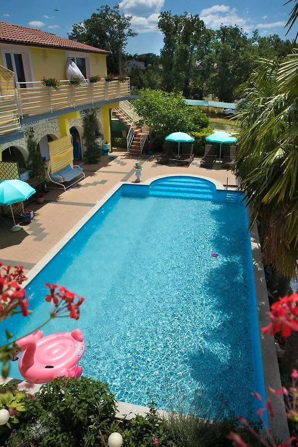 Apartments Paradis Ровинь
